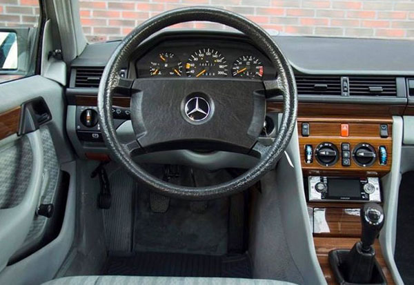 steering wheel Benz 124 - 230