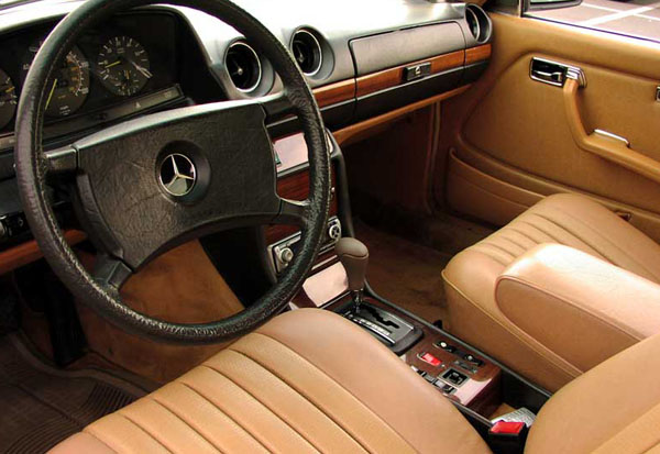 steering wheel Benz 230 - 124